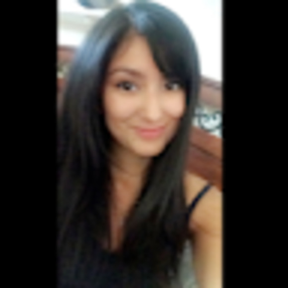 Meet your Posher, Tiffany - Picture 1 of 1